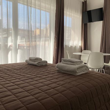 Quintino Sella Rooms Bari Exterior foto