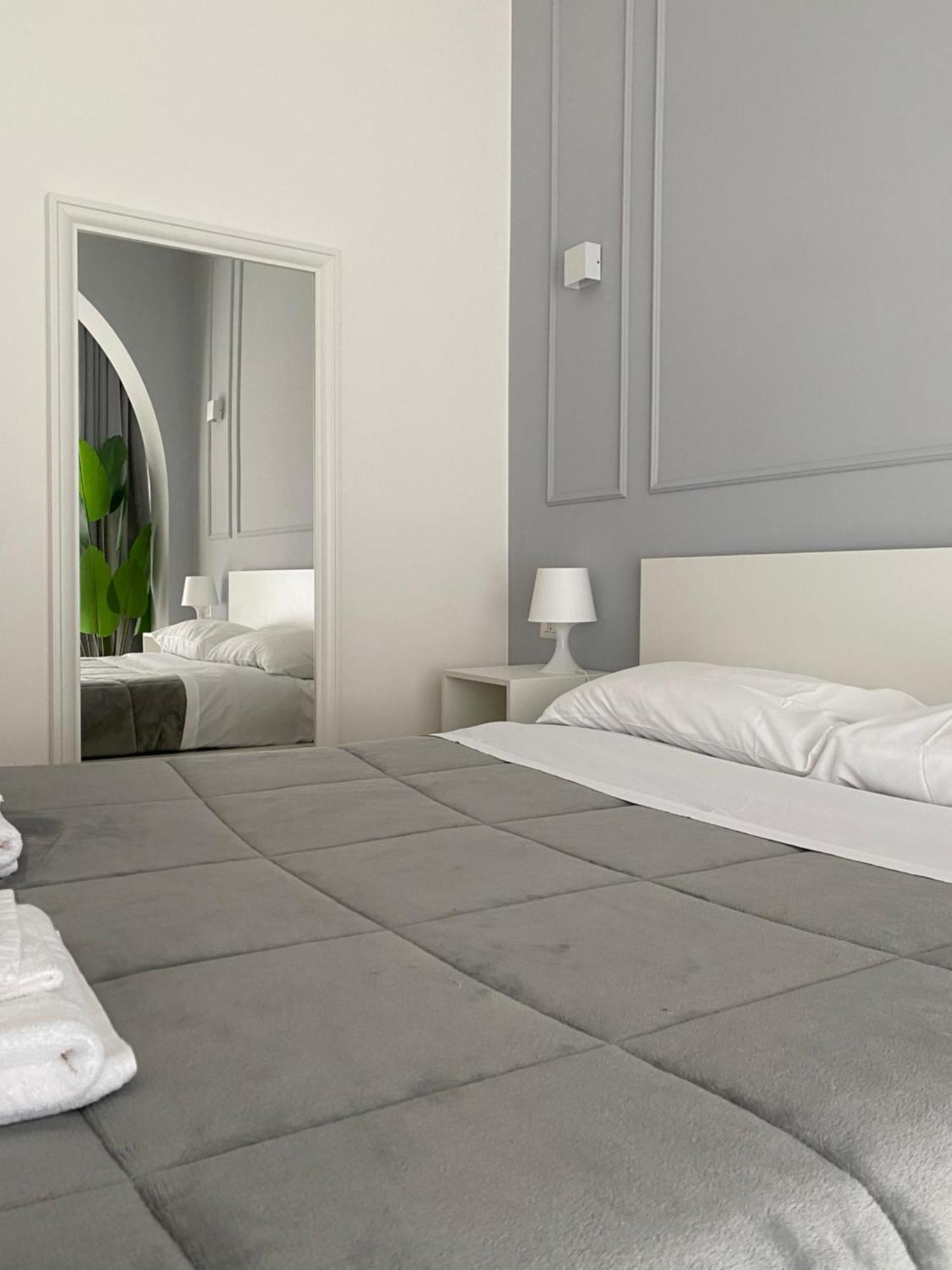 Quintino Sella Rooms Bari Exterior foto